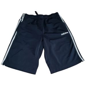 Men's Adidas 22" length shorts